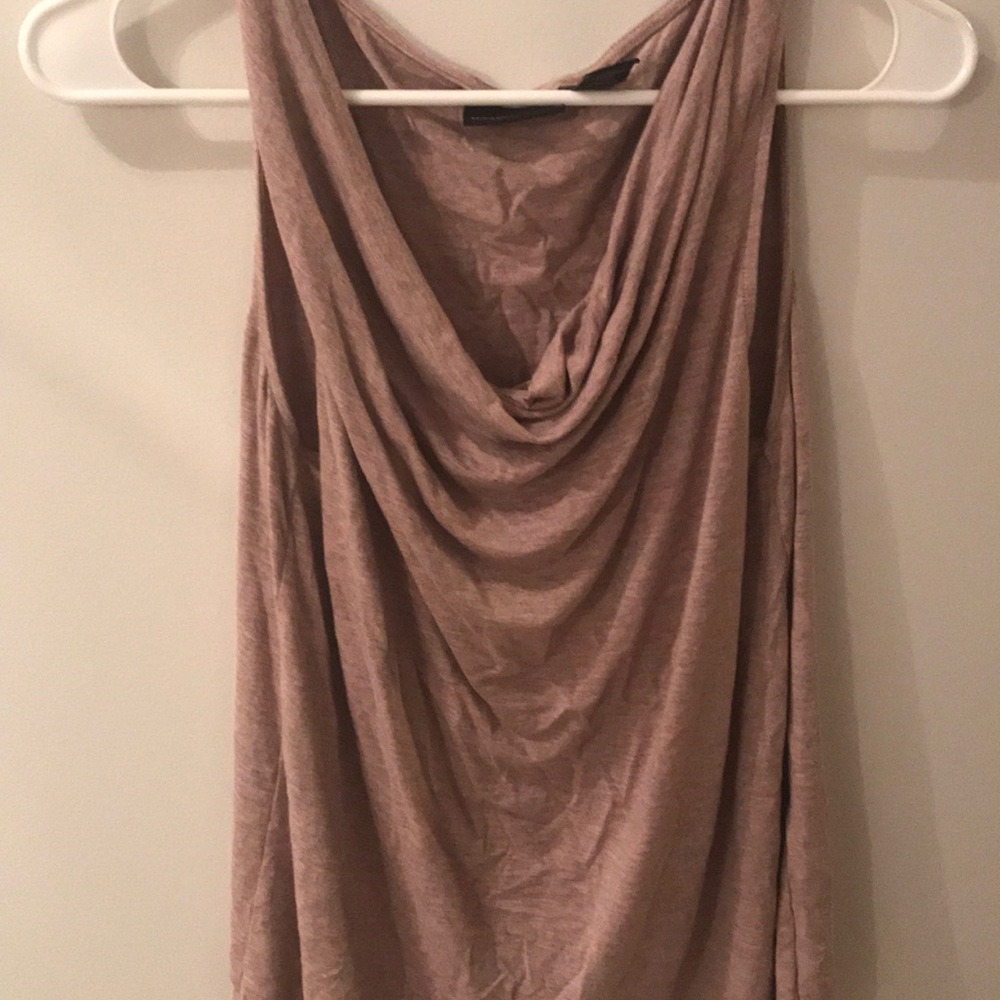 Drake neck tank good for layering L